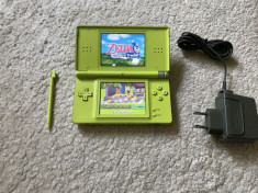 Nintendo DS LITE MODAT cu jocuri instalate Zelda , Mario si 5 versiuni Pokemon foto