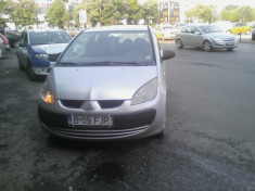 mitsubishi colt foto