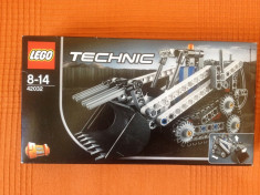 Lego technic 8-14 / Incarcator compact cu sine (42032) foto