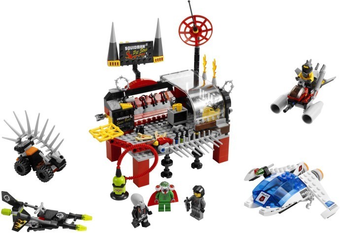 LEGO 5980 Squidman's Pitstop LEGO 5980 Squidman's Pitstop