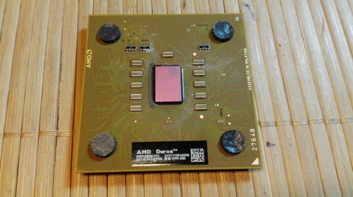 Procesor PC AMD Duron 1600 DHD1600DLV1C 1,6 GHz Socket A (463) foto mare Procesor PC AMD Duron 1600 DHD1600DLV1C 1,6 GHz Socket A (463) foto mare