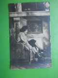 HOPCT 32 Q FOTOGRAFIE VECHE TIP CP- FATA CU CARTE PE FOTOLIU