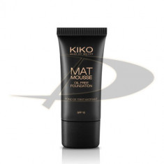 Fond de ten Kiko Mat Mousse oil free foundation 08neutral beige SPF 15 foto