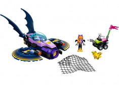 LEGO DC Super Hero Girls - Batgirl?, urmarirea cu Batjet 41230 foto