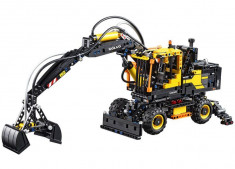 LEGO Technic - Volvo EW160E 42053 foto