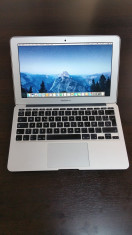 Macbook Air 11&amp;quot; 1.7GHz Intel Core i5 128 Gb flash/SSD. Baterie noua. foto