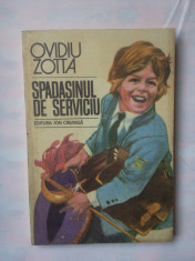 (C341) OVIDIU ZOTTA - SPADASINUL DE SERVICIU foto