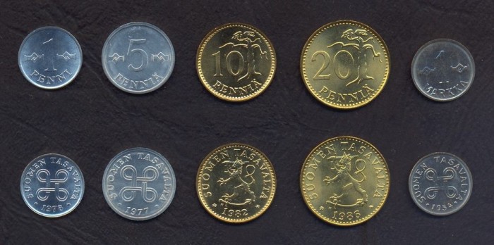 FINLANDA █ SET DE MONEDE █ 1+5+10+20 Pennia +1 Markka █ 1954-1986 █ UNC