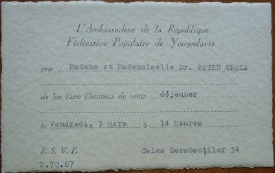 2 invitatii ale ambasadorilor Poloniei si Yugoslaviei catre Petru Groza si o invitatie encompletata, 1948 foto
