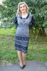 Rochie casual, bleumarin, cu dungi subtiri albe si colier (Culoare: BLEUMARIN, Marime: 46) foto