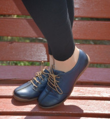 Pantof casual, negru. bleumarin din piele cu siret si talpa bej (Culoare: BLEUMARIN, Marime: 38) foto