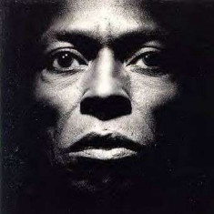 Miles Davis - Tutu ( 2 VINYL ) foto