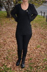 Bluza eleganta din material elastic cu maneca din voal, neagra (Culoare: NEGRU, Marime: 46) foto