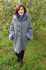 Jacheta cu gluga din lana, gri, cu design pepit si insertii de blana (Culoare: GRI, Marime: 50) foto
