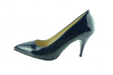 Pantof elegant, lucios, cu toc subtire inalt, de culoare bleumarin (Culoare: BLEUMARIN, Marime: 37) foto