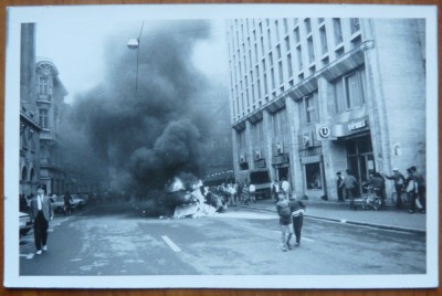 Un incendiu in Bucuresti , in strada , anii 60 foto