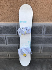 Placa snowboard Noua ROXY Sugar Inspire 137cm si 147cm cu legaturi Noi! foto