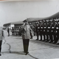 Gheorghiu Dej ; Garda militara si vizita oficiala , 2 fotografii