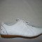 Adidas sport, din piele naturala, design creat de cusaturi, pe alb (Culoare: ALB, Marime: 40)