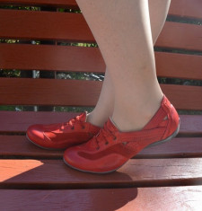 Pantof sport, talpa joasa, din piele naturala, de culoare rosie (Culoare: ROSU, Marime: 38) foto