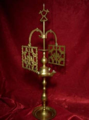 Iudaica! Lampa Shabbat/Menorah, bronz masiv, sec 19 foto