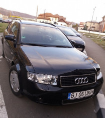 Audi A4 an 2005 foto