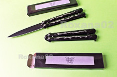 CUTIT. BRICEAG BUTTERFLY. FLUTURE. FLUTURAS. BALISONG. Stainless Steel. foto