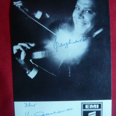 Fotografie de Studio a Violonistului Helmut Zacharias, cu autograf