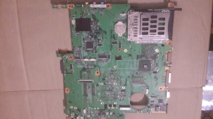 Placa de baza laptop Acer TravelMate 5520g 5420 48.4T701.021DEFECTA !!!