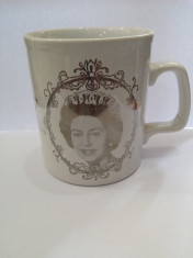 De colectie ! Cana portelan aniversara Silver Jubilee of Queen Elizabeth II foto