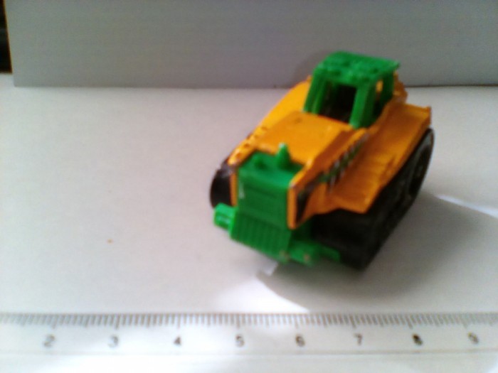 bnk jc matchbox - tractor Seed Shaker