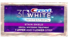 Tratament Import SUA cu Benzi pentru Albirea Dintilor Crest Whitestrips 3D Monthly Whitening Boost - 1 Plic foto