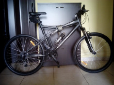 Bicicleta Rockrider foto