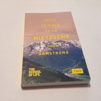 LECTII DE VIATA DE LA NIETZCHE JOHN AMSTRONG,RF8/1 foto