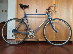 Semicursiera vintage Sputnik XB3 functionala foto