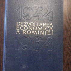 DEZVOLTAREA ECONOMICA A ROMANIEI 1944-1964 - Manea Manescu, 1964, 787 p.