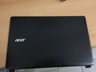 Capac display Acer Aspire E1-522 ( A66 , A118) foto