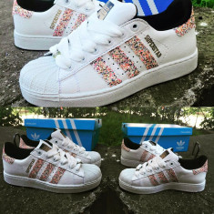 Adidasi Dama Adidas Superstar glitter autentici noi cutie 2017 import UK 40 foto