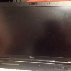 Rama display Fujitsu Siemens Celsius Lifebook E8210 E8420 E8110 E8310 e8410