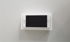 Apple iPhone 6 Silver White 16GB: Stare impecabila foto