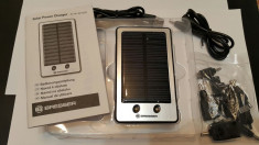 Incarcator solar cu acumulatori Li-Ion 2000 mah foto
