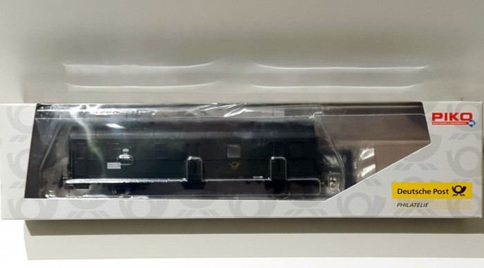 Vagon postal PIKO 72052/10, scara H0 / 1:87 / 16,5 mm