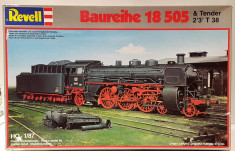 Macheta locomotiva cu aburi BR 18 (S 3/6) - Revell 02167, scara 1:87 foto