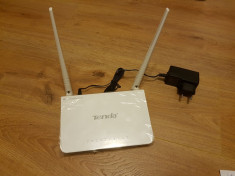 Router wireless Tenda F300 - 49 lei foto
