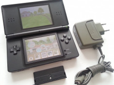 Consola joc Nintendo DS Lite + discheta + accesoriu GBA + incarcator original foto