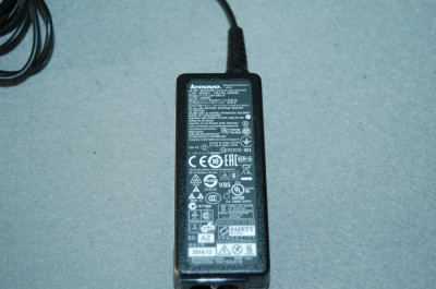 Incarcarcator laptop LENOVO 20V 40W 2A 45N0461 MUFA 5.5 x 2.5 MM ADP-40NH B foto