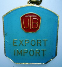 I.247 BRELOC ROMANIA AUTO UTB TRACTORUL BRASOV BUCURESTI h34mm foto
