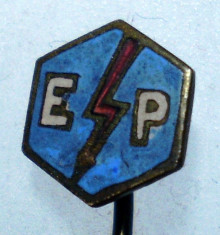 I.049 ROMANIA INSIGNA STICKPIN ELECTROPRECIZIA SACELE BRASOV h42mm email foto