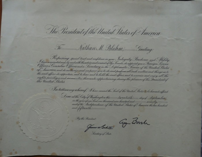 Diploma pentru merite in serviciul diplomatic semnata de Pres. George Bush ,1990