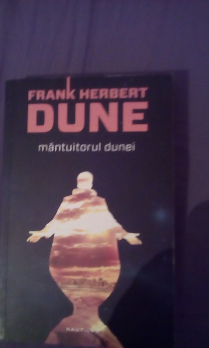Mantuitorul Dunei Frank Herbert Dune foto mare Mantuitorul Dunei Frank Herbert Dune foto mare